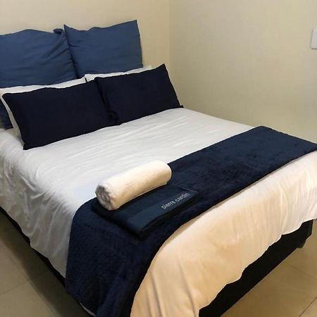 Caleb'S Guesthouse Durban Exterior foto